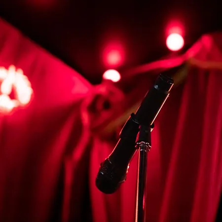 Cabaret Prive Luxe & Bar Secret