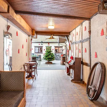 Apart Otel Cabaret Prive Luxe & Bar Secret 3*
