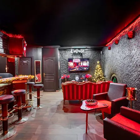 Cabaret Privé Luxe&bar Secret Apartahotel