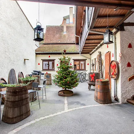 Cabaret Prive Luxe & Bar Secret Apart Otel 3*